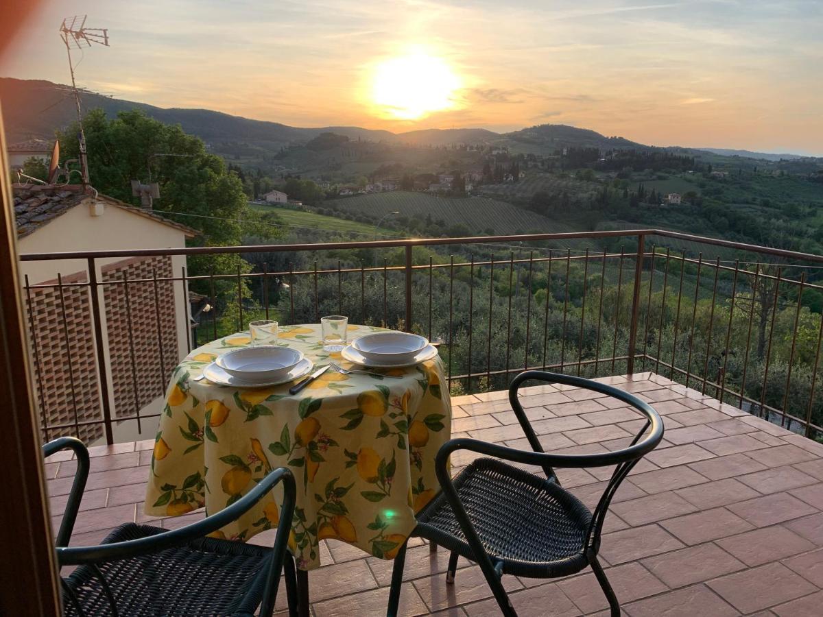 Appartamento Donella Con Parcheggio Privato San Gimignano Exterior photo